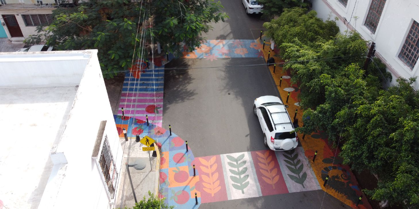 Cruces peatonales seguros y llenos de arte en Culiacán