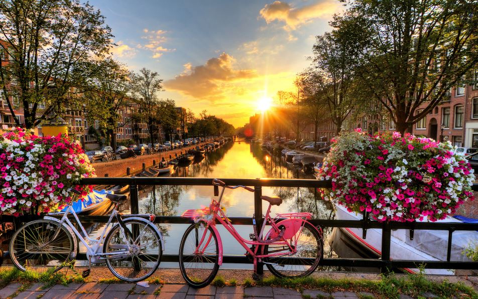 MÁS Y MEJORES ESPACIOS PARA LA MOVILIDAD EN LA CIUDAD